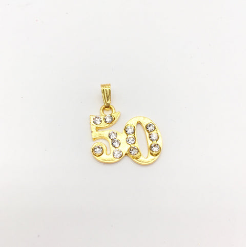 Ciondolo 50° in metallo color oro con strass